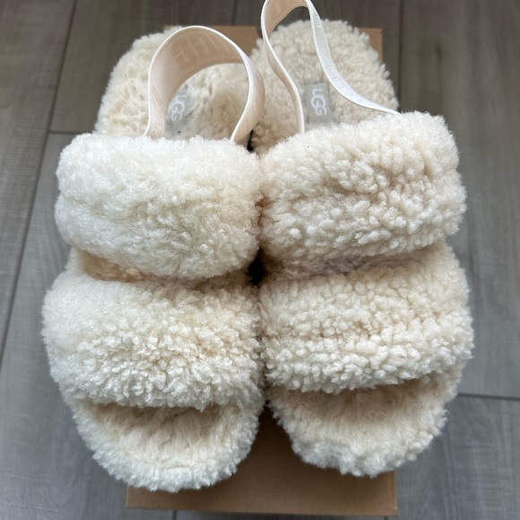 Ugg Sandals | Ugg Platform Sandal Slides Fuzzy Fur | Color: Natural | Size: 8 - Picture 6 of 6